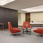 酒店 Ramada By Wyndham 4*