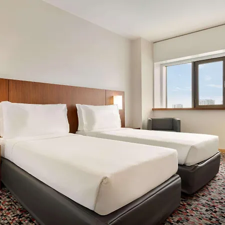 Ramada By Wyndham Hotel 4*
