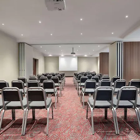 Ramada By Wyndham Lisboa