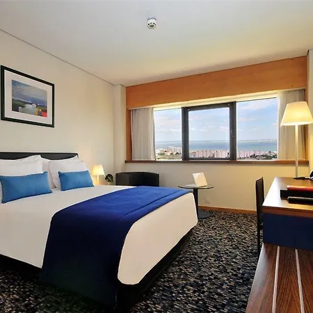 Ramada By Wyndham Lisboa