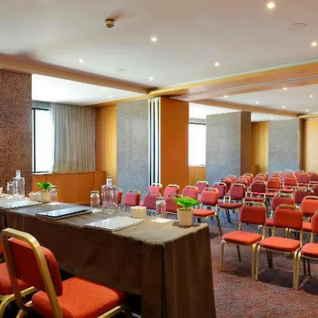 Ramada By Wyndham فندق Lisboa