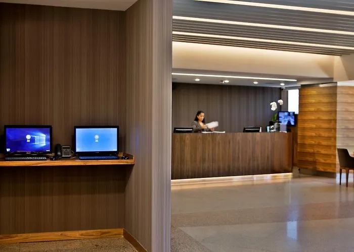 酒店 Ramada By Wyndham