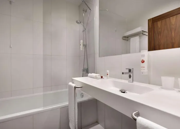 Ramada By Wyndham 4*