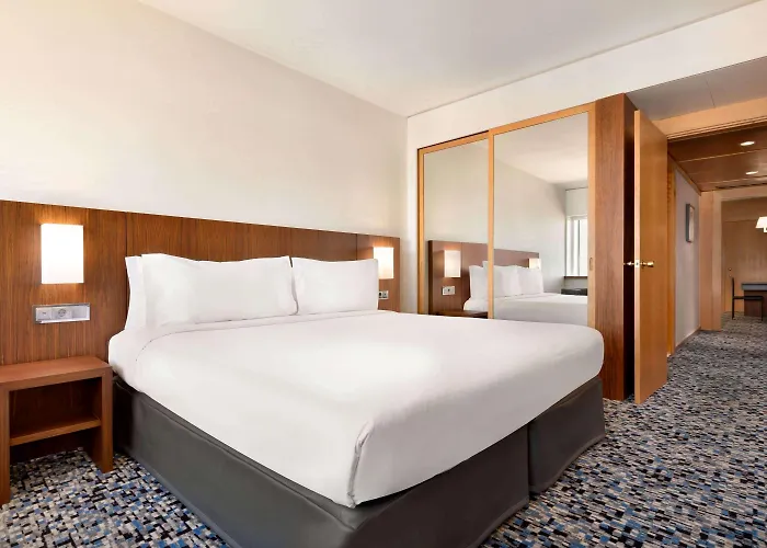 Hotel Ramada By Wyndham