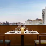 Ramada By Wyndham 4* Lisboa