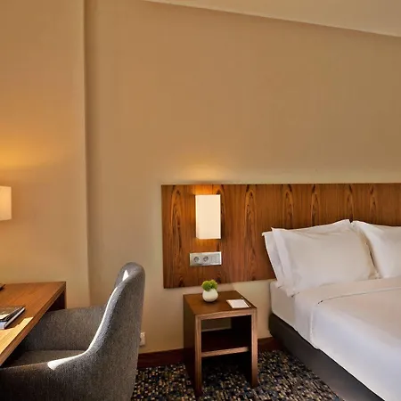Ramada By Wyndham Hotel Lisboa